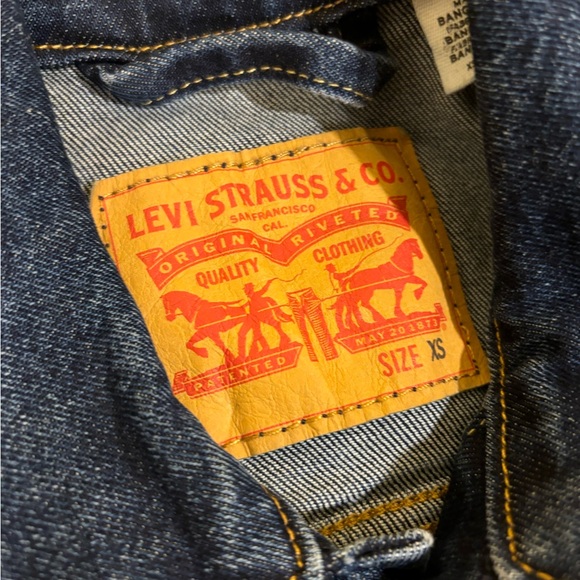 Levi's Blue Denim Jacket - Picture 4 of 4